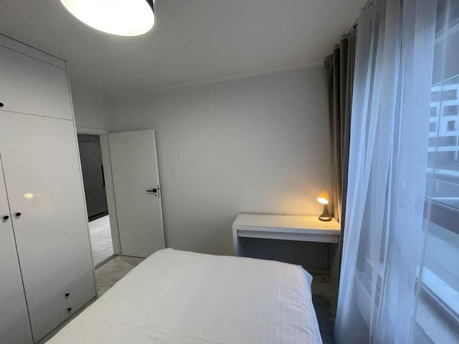 Forum Wola Fine Apartment Varsovie Extérieur photo